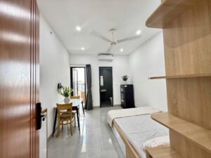 Căn hộ studio 30m² cho thuê tại Ngõ 136 Triều Khúc – Full nội thất, thang máy, gần ĐH Hà Nội