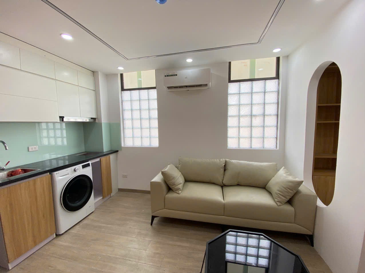 Căn hộ 1 phòng ngủ 30m² cho thuê tại Ngõ 402 Mỹ Đình – Full nội thất, thang máy, gần bến xe Mỹ Đình